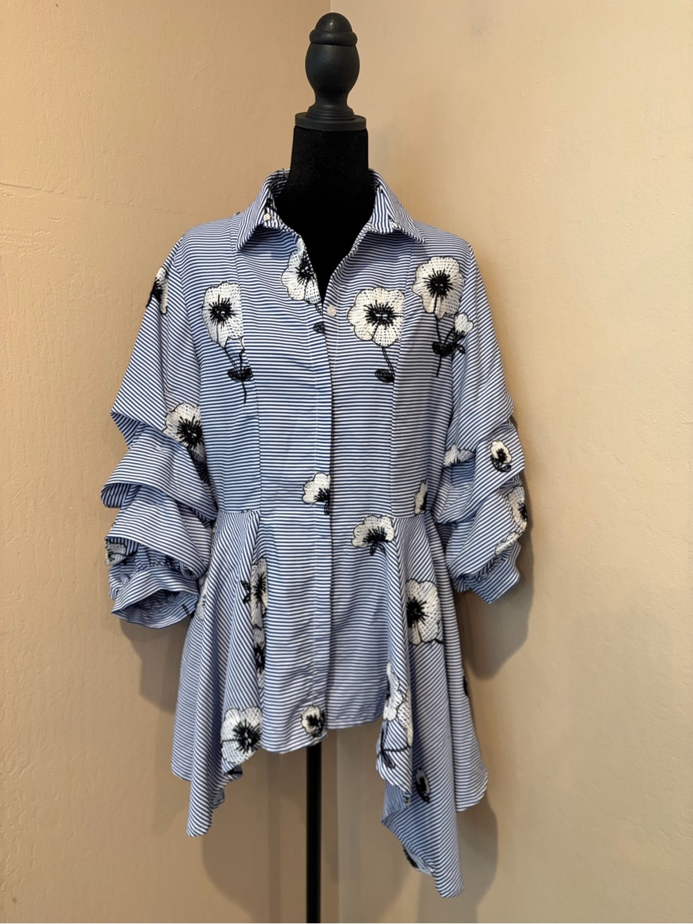 Gorgeous Gracia Navy & White Striped Floral Embroidered Billowy Blouse, size M